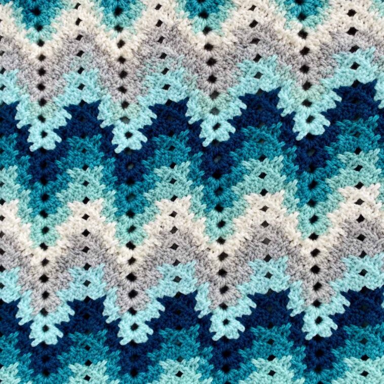 Grandma Spiked Ripple Crochet Blanket