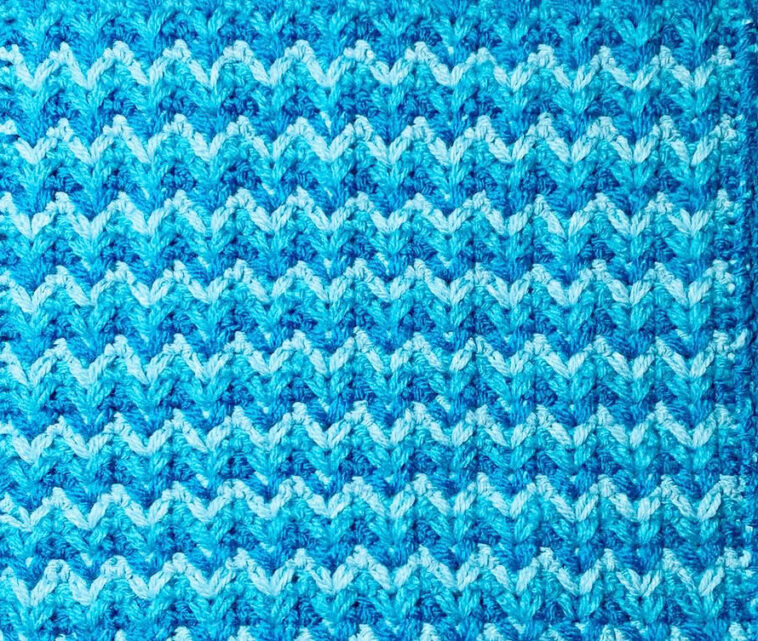 Turquoise V-Zigzag Crochet Stitch