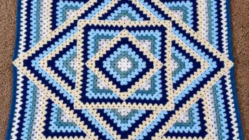 Squared Diamond Granny Throw